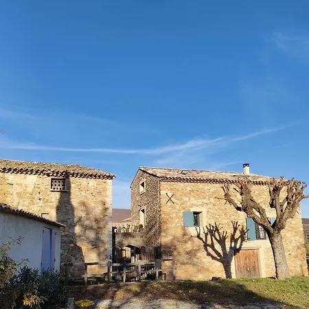 Gite A La Ferme Ongles Exterior photo